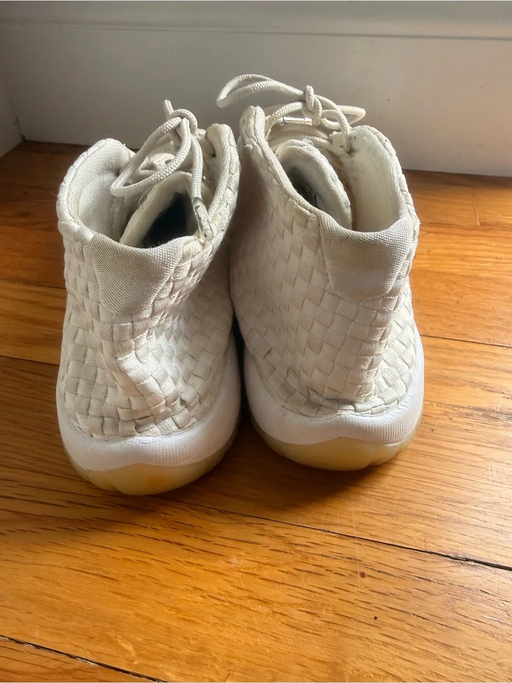 Jordan Future Phantom Shoes Size‎ 6.5Y Youth Boys Cream White
